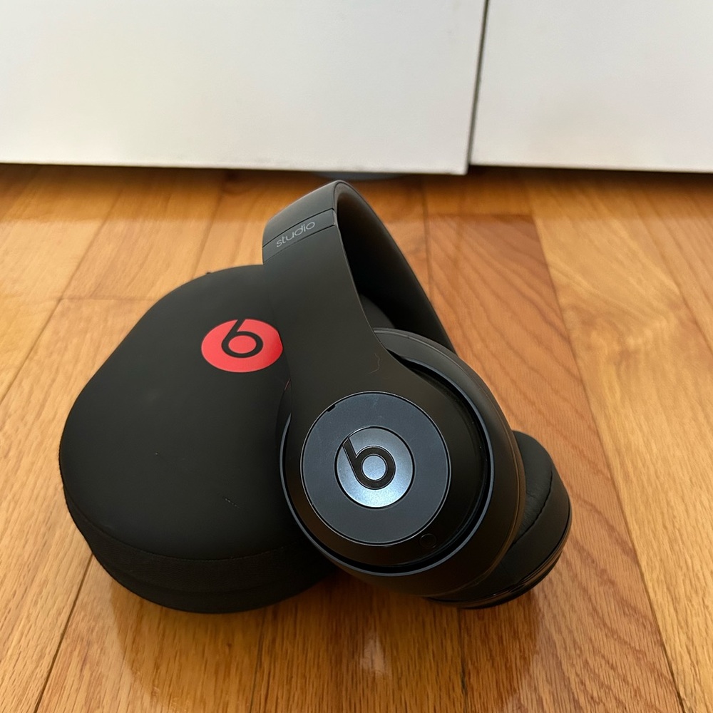 Wireless Beats Studio Headphones